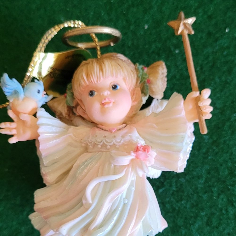 Ashton Drake holiday angels xmas ornament